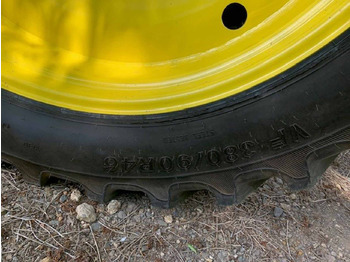 Prskalica John Deere 340M: slika 3
