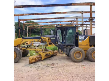 Grejder CATERPILLAR 140H