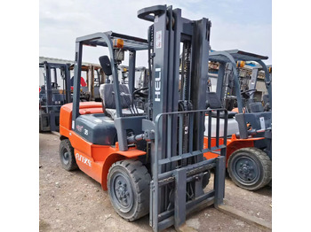 Dizel viljuškar HELI