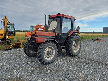 Traktor CASE IH XL