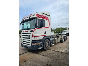 Kamion sa hidrauličnom kukom SCANIA R 420