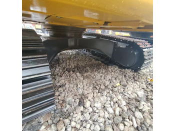 Bager guseničar KOMATSU PC130: slika 4