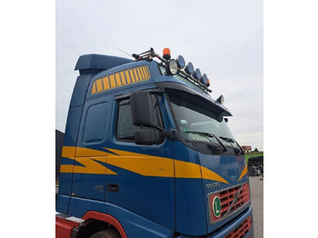Kabina VOLVO FH12
