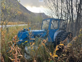 Traktor FORD