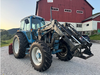 Traktor FORD