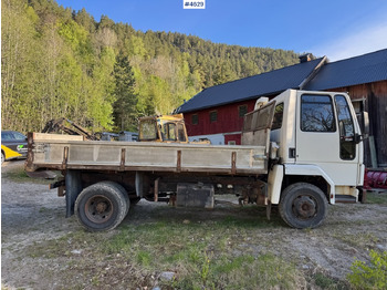 Kamion sa tovarnim sandukom FORD