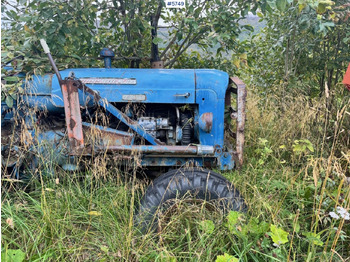 Traktor Ca. 1961 Fordson Super Major 4×2 Tractor w/ Bucket: slika 3