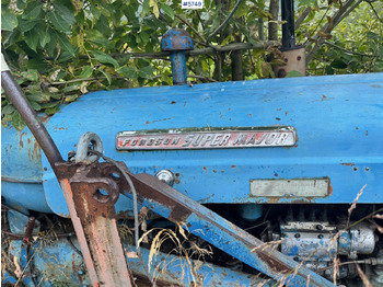 Traktor Ca. 1961 Fordson Super Major 4×2 Tractor w/ Bucket: slika 5
