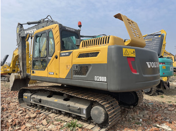 Bager guseničar VOLVO EC200