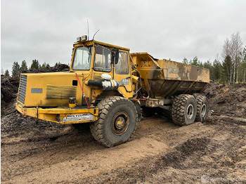Zglobni kiper VOLVO A25