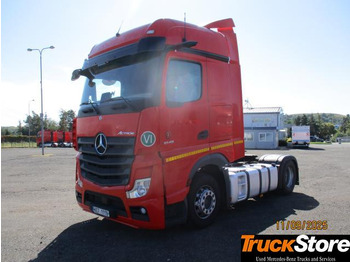 Tegljač MERCEDES-BENZ Actros 1845