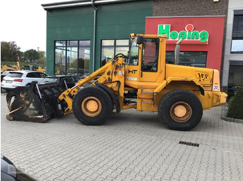 Utovarivač točkaš JCB 436