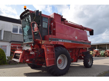 Kombinovani kombajn CASE IH