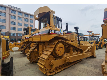 Lizing Caterpillar D7R Caterpillar D7R: slika 1 Lizing Caterpillar D7R Caterpillar D7R: slika 1
