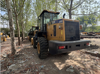 Utovarivač točkaš SEM