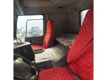 Istovarivač SINOTRUK HOWO