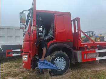 Tegljač SINOTRUK HOWO: slika 3