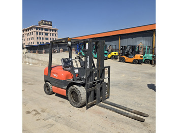 Dizel viljuškar TOYOTA