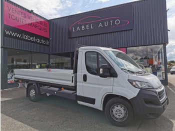 Dostavno vozilo s ravnom platformom PEUGEOT Boxer