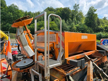 Rasipač peska/ Soli UNIMOG