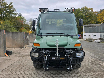 Korisno/ Posebno vozilo Unimog U300 AGRAR 405/10 405/12 NKS-Z-UGN-43K Mercedes-Benz UGE UGN LOF U 300 400 500: slika 2 Korisno/ Posebno vozilo Unimog U300 AGRAR 405/10 405/12 NKS-Z-UGN-43K Mercedes-Benz UGE UGN LOF U 300 400 500: slika 2