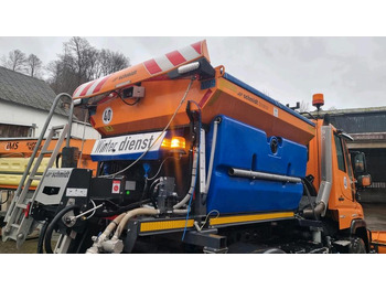 Rasipač peska/ Soli UNIMOG