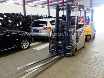 Električni viljuškar STILL RX20