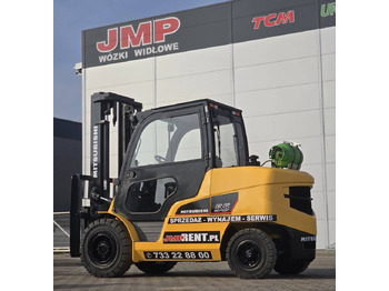 Gasni viljuškar MITSUBISHI