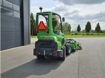 Kompaktni utovarivač guseničar Avant 645i Rental mini-shovel: slika 5
