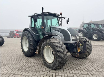 Traktor Valtra N141 hitech, Fronthef, Frontpto: slika 2