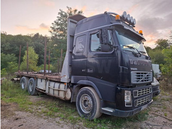 Kamion sa tovarnim sandukom VOLVO FH16