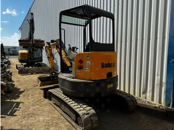 Mini bager Bobcat E26: slika 4 Mini bager Bobcat E26: slika 4