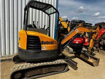 Mini bager Bobcat E26: slika 5 Mini bager Bobcat E26: slika 5
