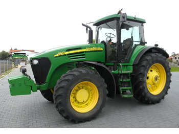 Traktor JOHN DEERE 7820
