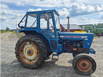 Traktor FORD 5000 traktori alkuperäiskuntoinen, Hara hytillä ja paljon hydrauliikkaa, katso video!: slika 4