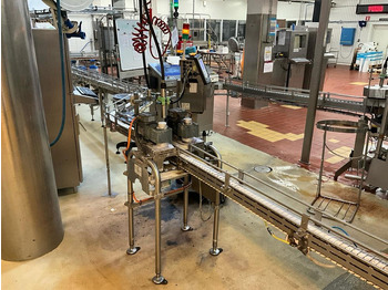 Trakasti transporter