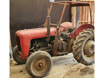 Traktor MASSEY FERGUSON