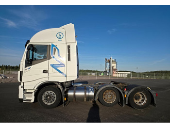 Tegljač IvecoStralis 460 6x2 LNG/LBG: slika 2
