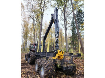 Šumarski traktor, Šumska prikolica ValtraN123 + Kronos 140 4WDM + Cranab FC8: slika 3 Šumarski traktor, Šumska prikolica ValtraN123 + Kronos 140 4WDM + Cranab FC8: slika 3