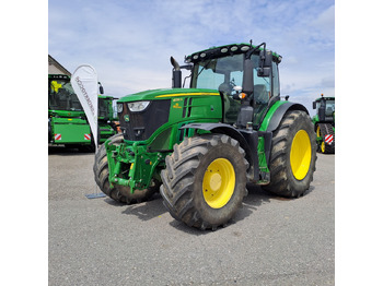 Traktor JOHN DEERE 6230R