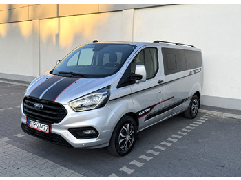 Dostavno vozilo sa duplom kabinom FORD Transit