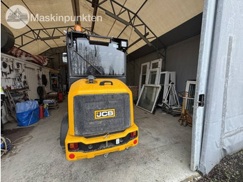 Utovarivač točkaš JCB 403: slika 3