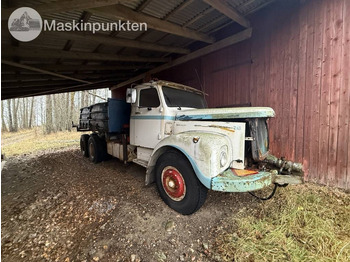 Kamion sa dizalicom SCANIA