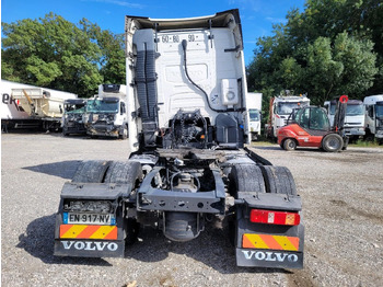 Lizing VOLVO FH 500 GLOBETROTTER VOLVO FH 500 GLOBETROTTER: slika 5 Lizing VOLVO FH 500 GLOBETROTTER VOLVO FH 500 GLOBETROTTER: slika 5