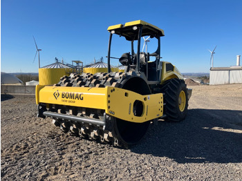 Kompaktor BOMAG