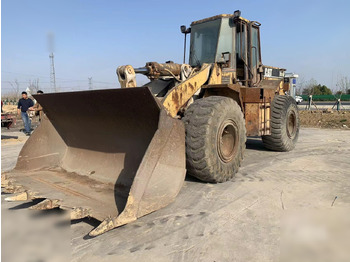 Utovarivač točkaš CATERPILLAR 966F