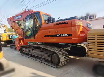 Bager guseničar DOOSAN DX225LC-5