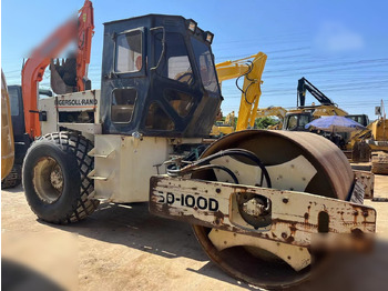 Valjak INGERSOLL-RAND SD100D: slika 2 Valjak INGERSOLL-RAND SD100D: slika 2