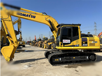 Bager guseničar KOMATSU PC200-8