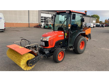 Komunalni traktor KUBOTA